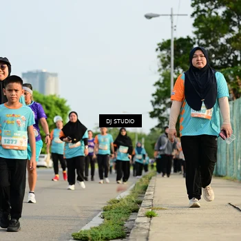 Runner Photo 8353856