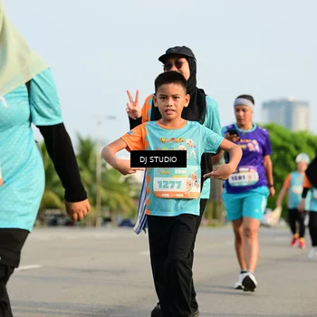 Runner Photo 8353858