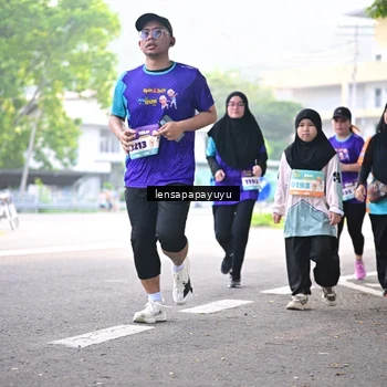 Runner Photo 8353870