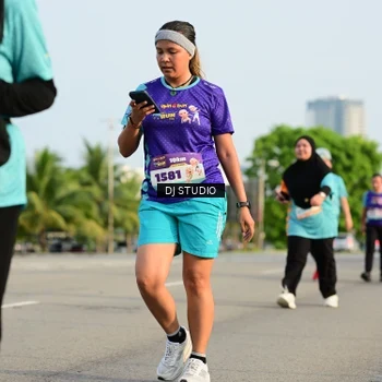 Runner Photo 8353873
