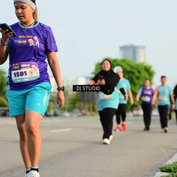 Runner Photo 8353879