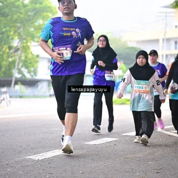 Runner Photo 8353881