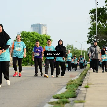 Runner Photo 8353902