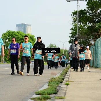 Runner Photo 8353904