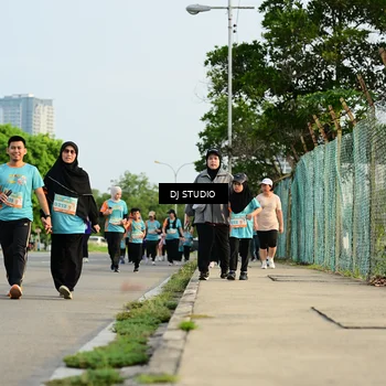 Runner Photo 8353913
