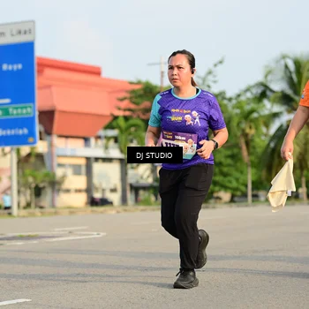 Runner Photo 8353931