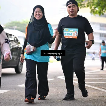 Runner Photo 8353942