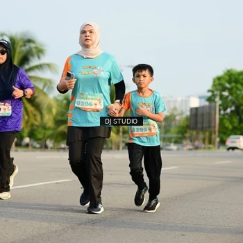 Runner Photo 8353956