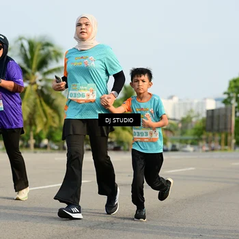 Runner Photo 8353963