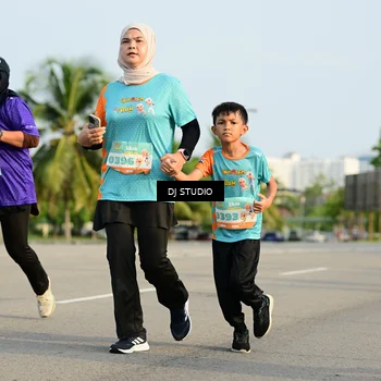 Runner Photo 8353965