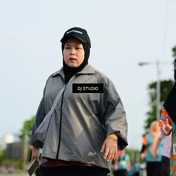 Runner Photo 8353976