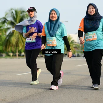 Runner Photo 8354003