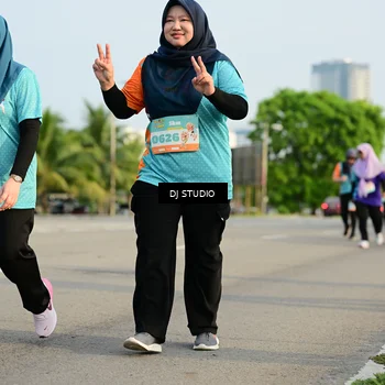 Runner Photo 8354004