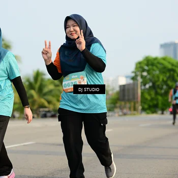 Runner Photo 8354009