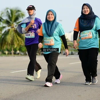 Runner Photo 8354018