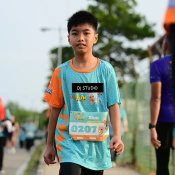 Runner Photo 8354025