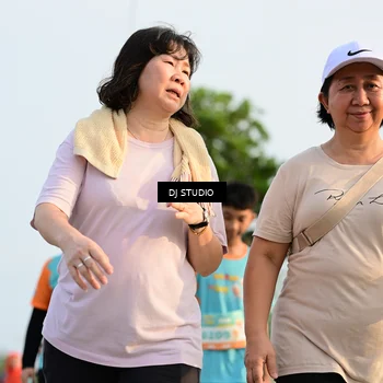 Runner Photo 8354028