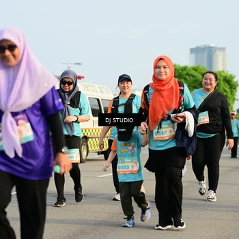 Runner Photo 8354047