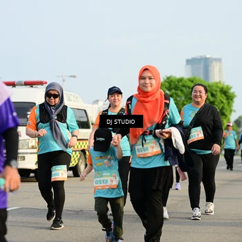 Runner Photo 8354049
