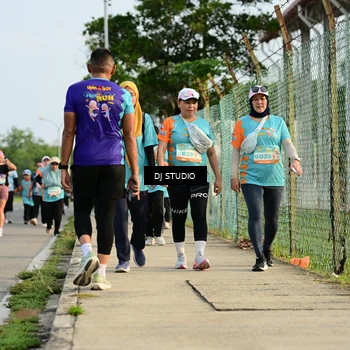 Runner Photo 8354050