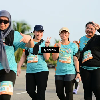 Runner Photo 8354069