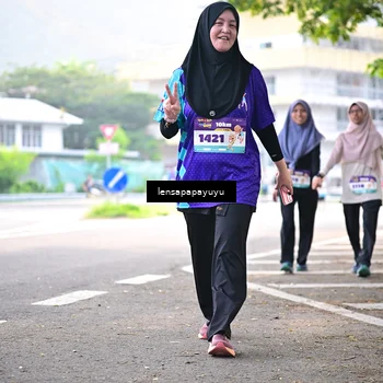 Runner Photo 8354096