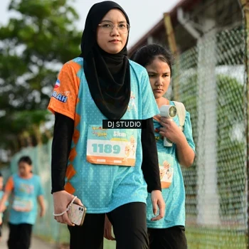Runner Photo 8354101
