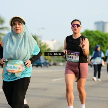 Runner Photo 8354109
