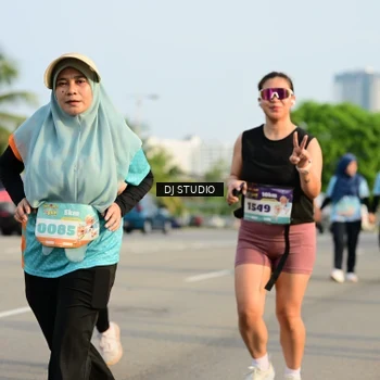 Runner Photo 8354111