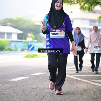 Runner Photo 8354114