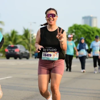 Runner Photo 8354115