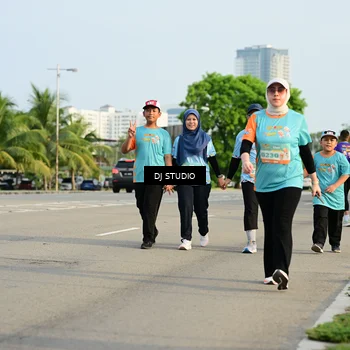 Runner Photo 8354126