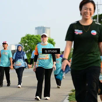 Runner Photo 8354132