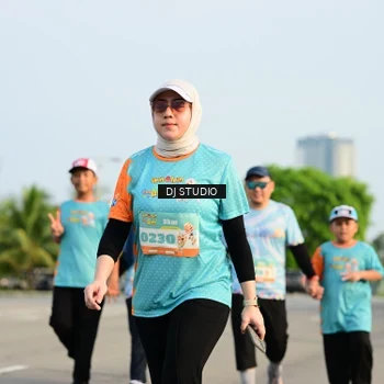 Runner Photo 8354145