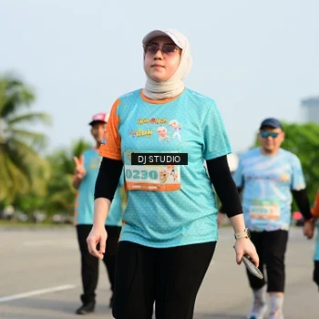 Runner Photo 8354149