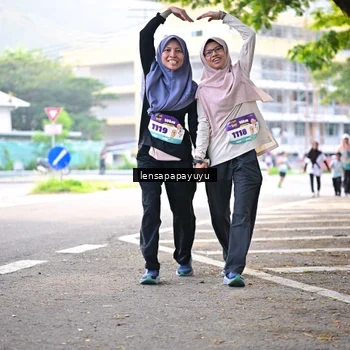 Runner Photo 8354174