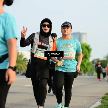 Runner Photo 8354180