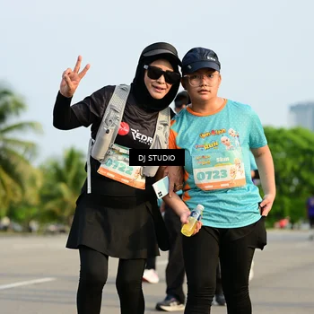 Runner Photo 8354189