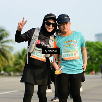 Runner Photo 8354192