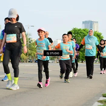 Runner Photo 8354197