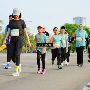 Runner Photo 8354216