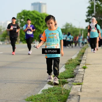 Runner Photo 8354218