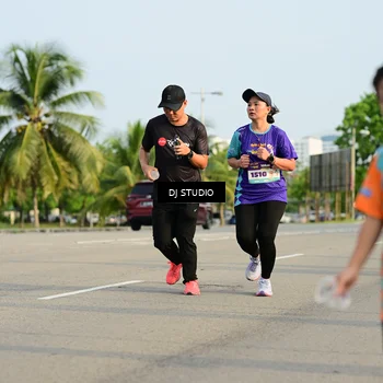 Runner Photo 8354230