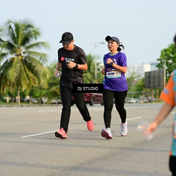Runner Photo 8354232