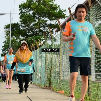 Runner Photo 8354238