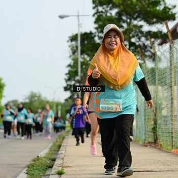 Runner Photo 8354255