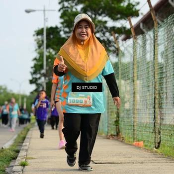 Runner Photo 8354263