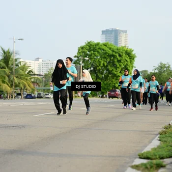 Runner Photo 8354278