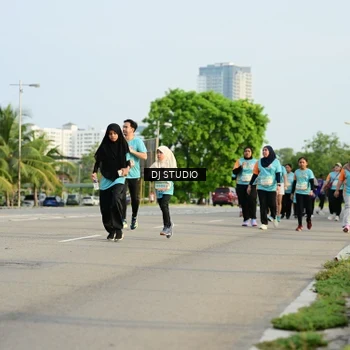 Runner Photo 8354280