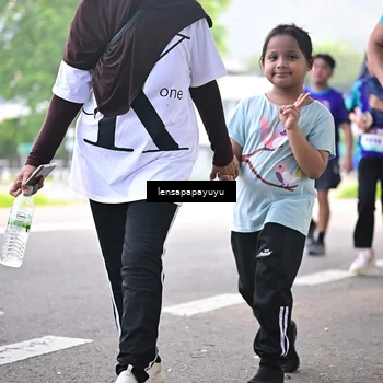 Runner Photo 8354295